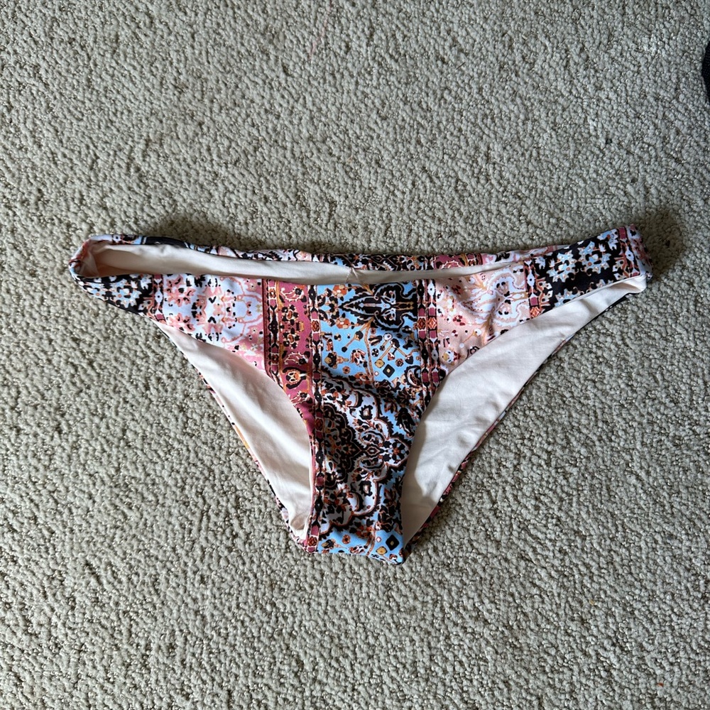 NWOT L*Space Sandy bohemian floral bikini bottoms - Picture 2 of 5